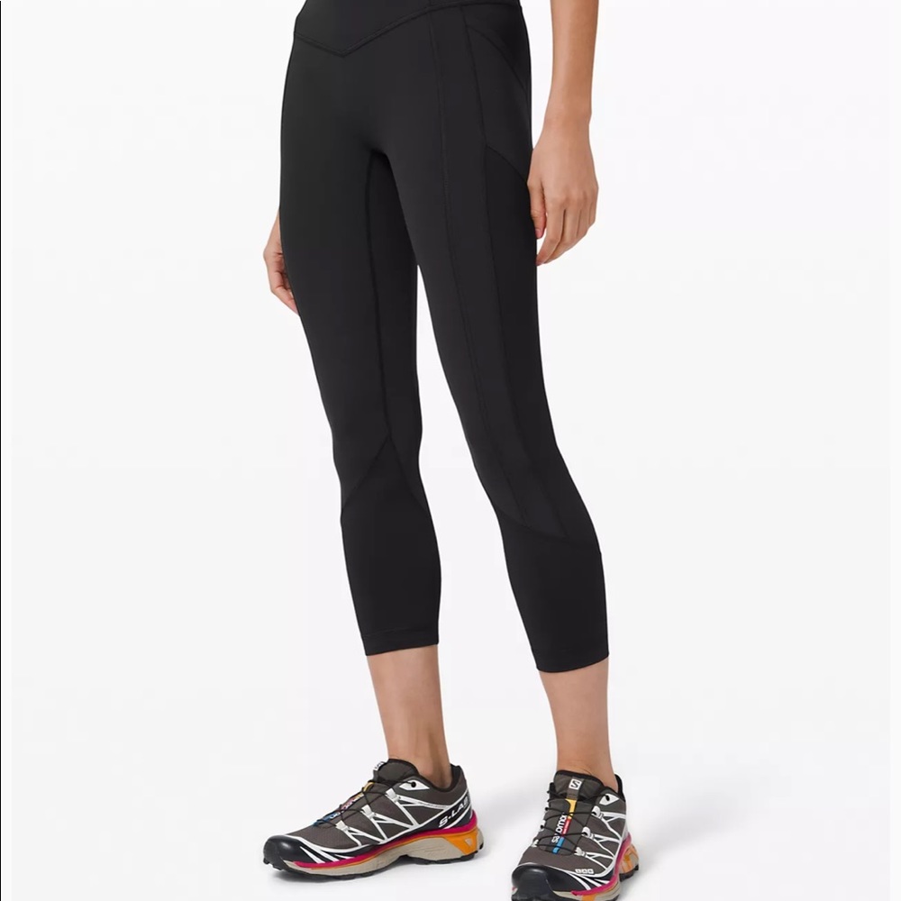 All the right places lululemon crop